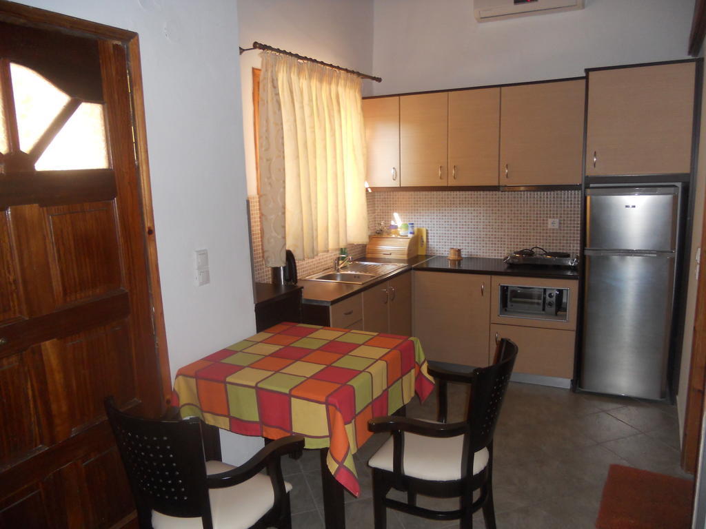 Nadia Apartments Metímna Quarto foto